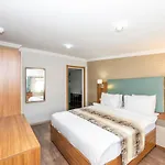 The Devman & Terrace 3*