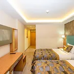 The Devman & Terrace Hotel 3*