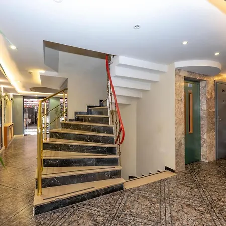 The Devman & Terrace Отель 3*