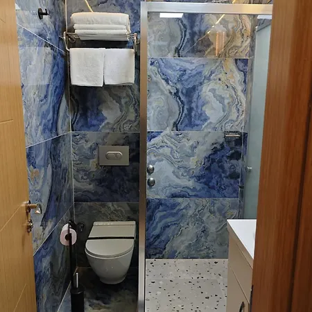 Hotell Devman 2*