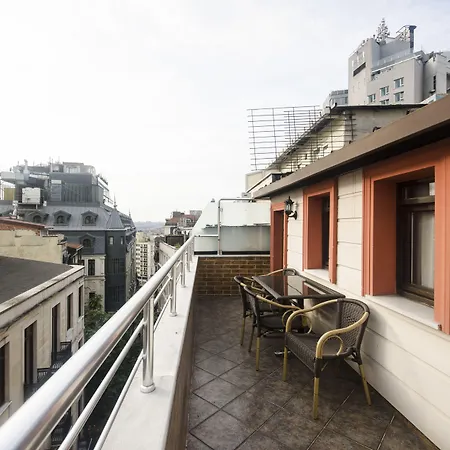 The Devman & Terrace Отель