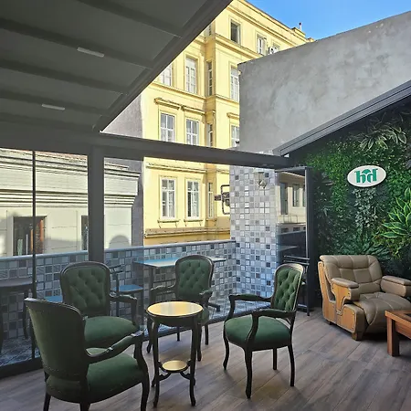 The Devman & Terrace 3* Istambul