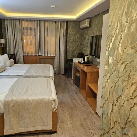 The Devman & Terrace Hotel 3*