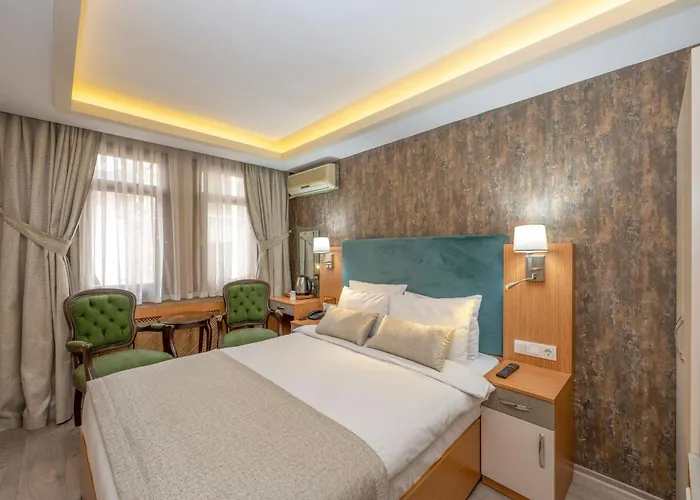 The Devman & Terrace Отель Стамбул