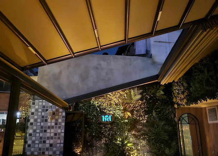 Отель The Devman & Terrace Стамбул