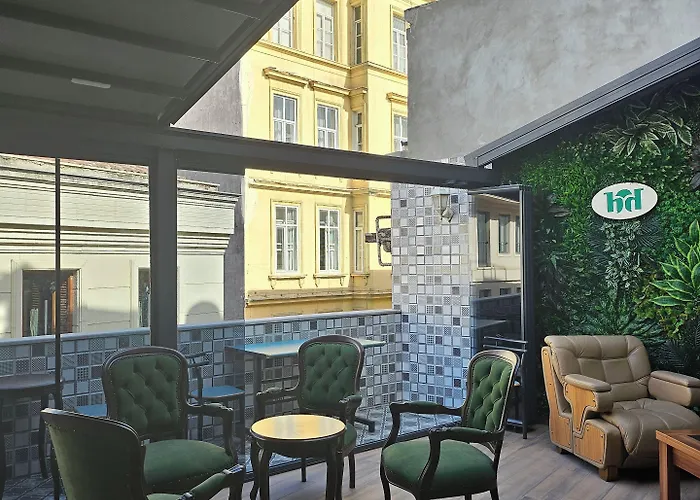 The Devman & Terrace 2* Stambuł