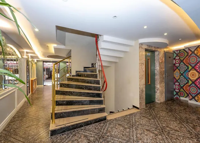 The Devman & Terrace Hotel 2*