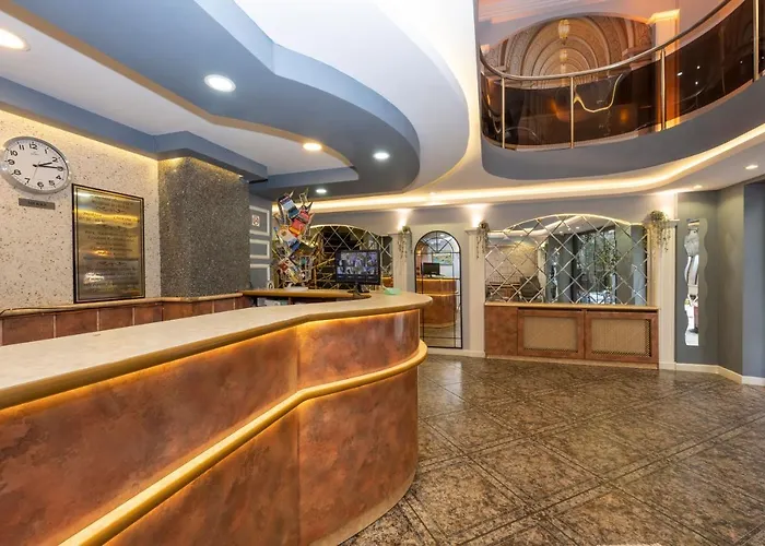 Hotel The Devman & Terrace